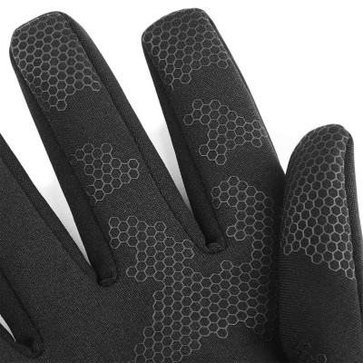 Softshell sports gloves